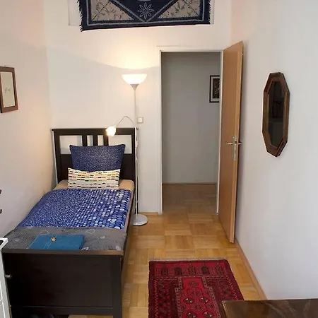 Central Sunny Quiet 3 Bedroom Salzburg