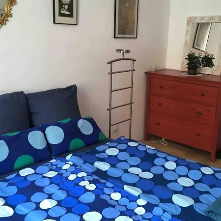 Apartment Central Sunny Quiet 3 Bedroom