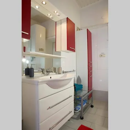 Central Sunny Quiet 3 Bedroom * Salzburg